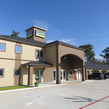 Scottish Inn & Suites Baytown Bagian luar foto